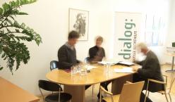 Quelle: Verein Dialog / Carniel fotografie Besprechung in der Geschäftsführung des Verein Dialog