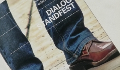 Standfest Angebotskarte